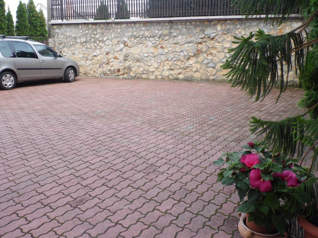 Agi Panzio Obuda Budapest Ngoại thất bức ảnh